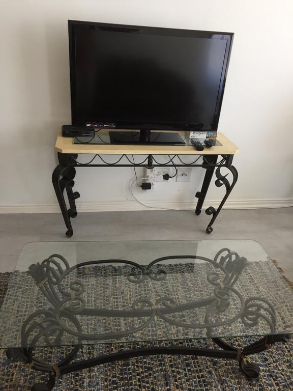 Pebble Moon Holiday Flat Странд Экстерьер фото